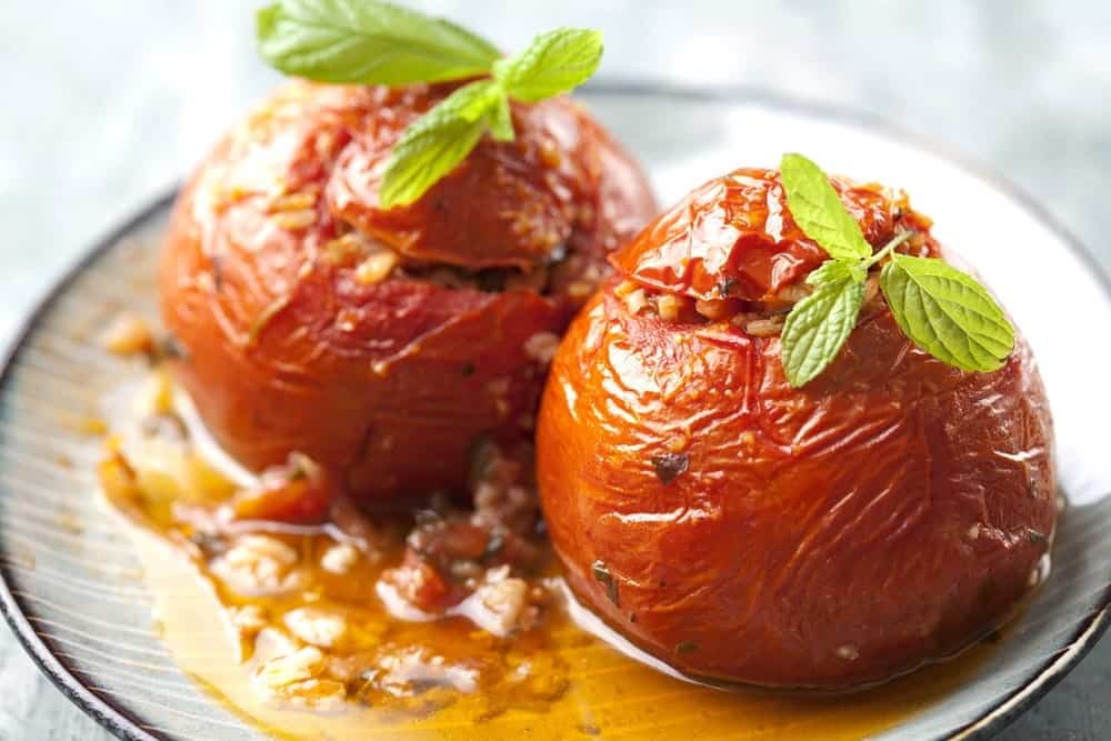 Gemista-recipe-Greek-Stuffed-Tomatoes-and-peppers-with-rice